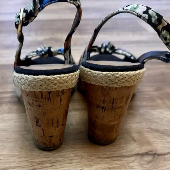 Seychelles Floral Front Knot Peep Toe Cork Wedges Size 9.5M - Picture 5 of 6